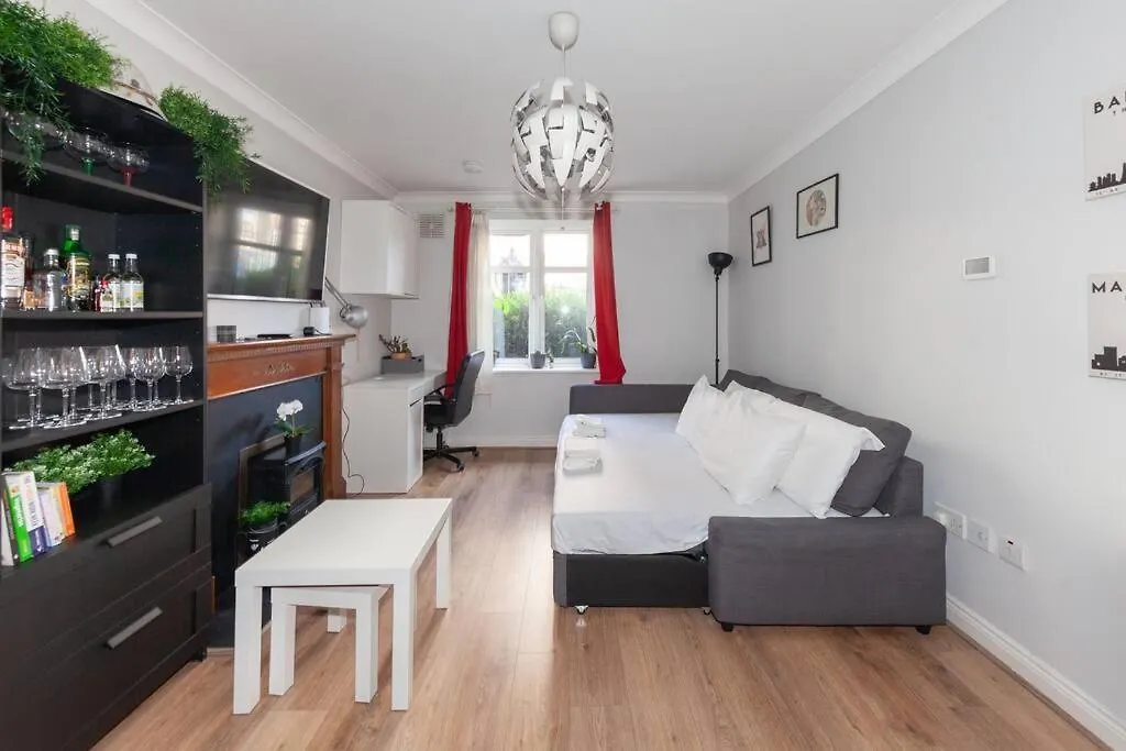アパート Inviting 2Bd Flat 15 Mins From Heart Of Dublin!アパートメント